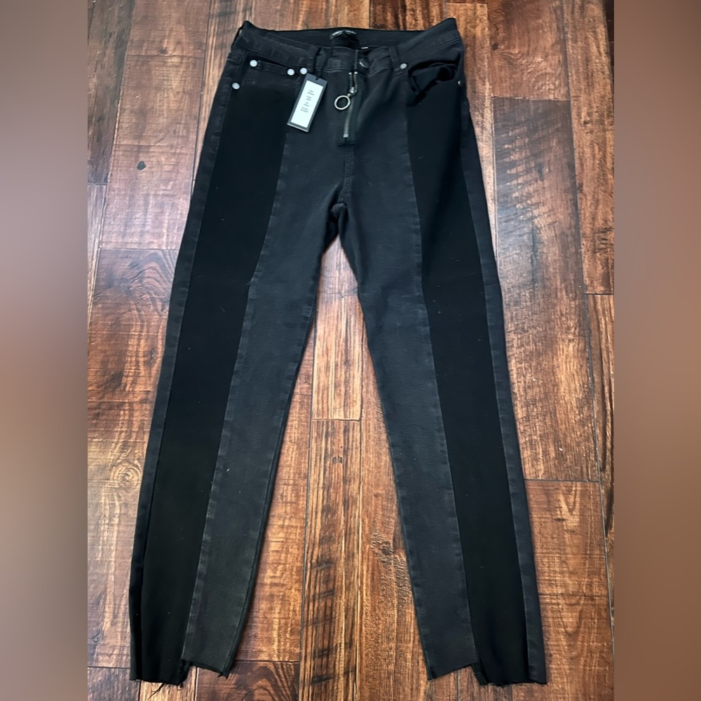 Two tone jeans